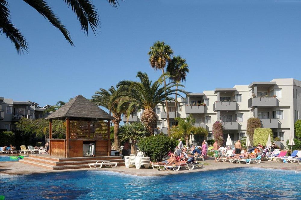 Apartamentos Hg Cristian Sur Los Cristianos  Bagian luar foto