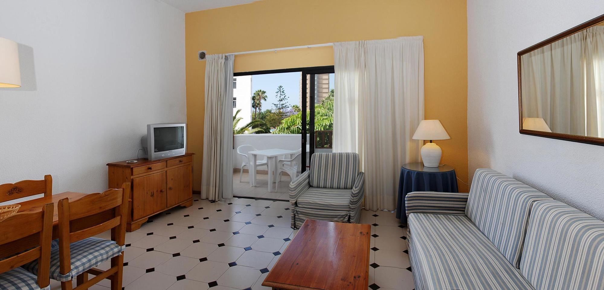 Apartamentos Hg Cristian Sur Los Cristianos  Ruang foto